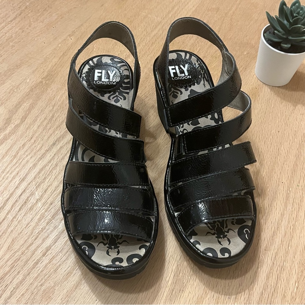 Fly London Woze Patent Leather Multi-Strap Heeled Sandals in Black - Picture 3 of 9